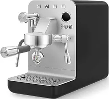 203 320 руб., Рожковая эспрессо кофемашина SMEG EMC02BLMEU, чёрный матовый