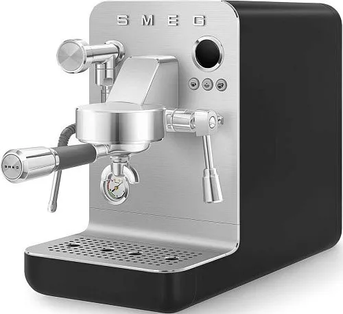 Рожковая эспрессо кофемашина SMEG EMC02BLMEU, чёрный матовый фото в интернет-магазине «Mebelex»